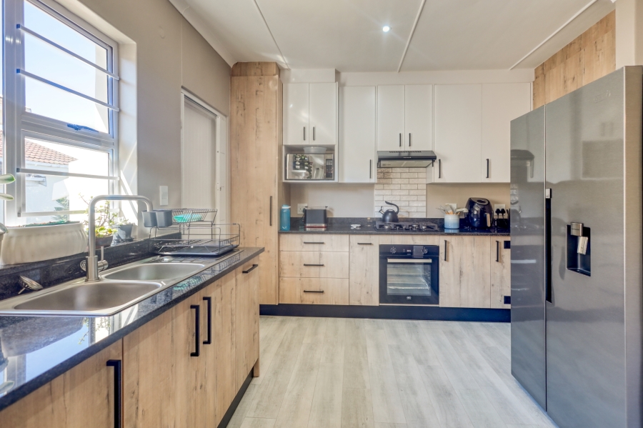 3 Bedroom Property for Sale in Beacon Bay Eastern Cape
